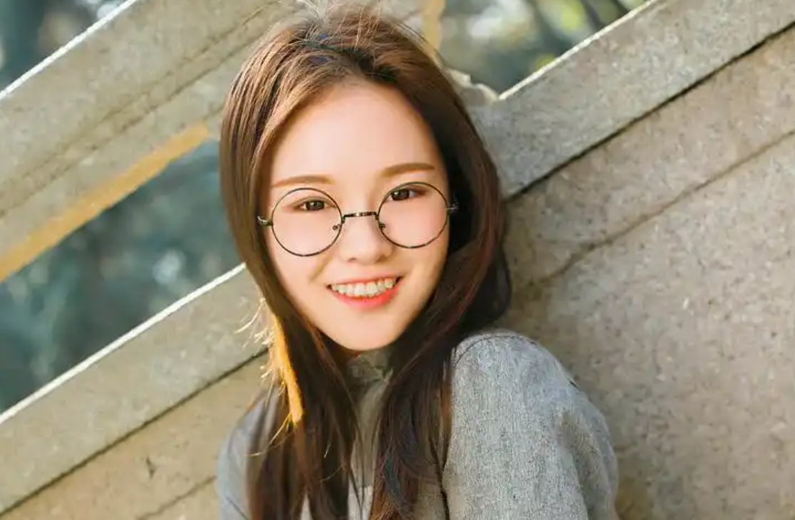 AI泛站群下载:免费获取最新稳定版本,高效搭建泛站群工具推荐